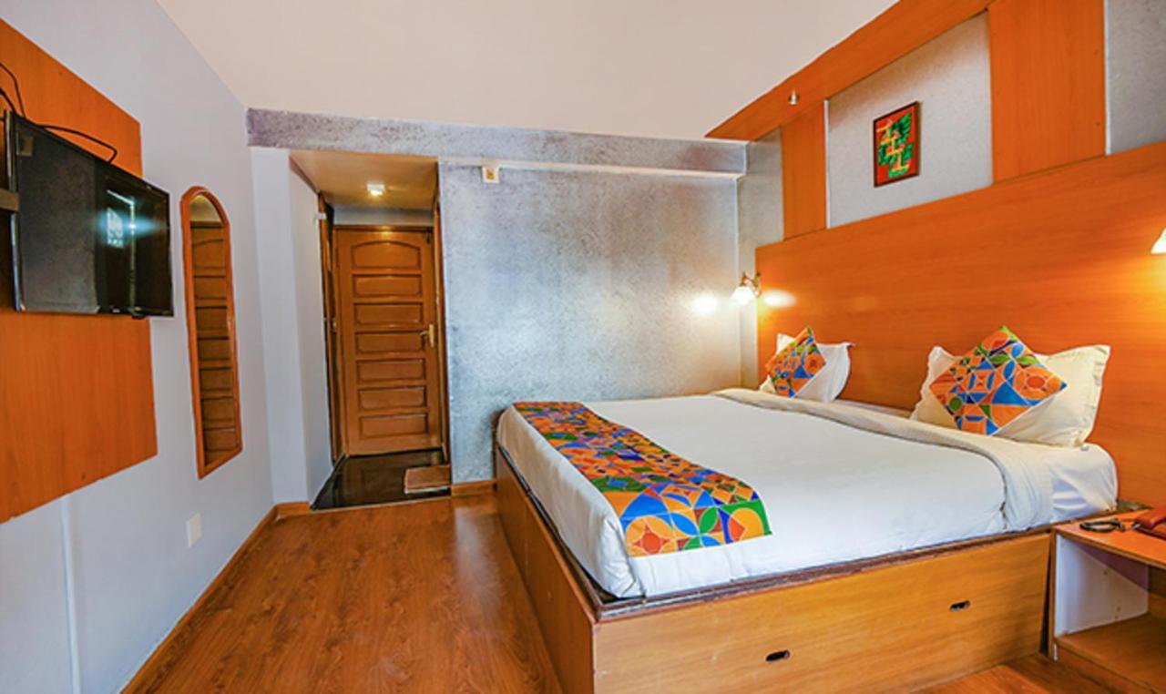 אוטי Fabhotel Khems Shoram Palace Road מראה חיצוני תמונה