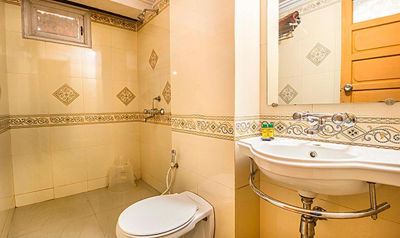 אוטי Fabhotel Khems Shoram Palace Road מראה חיצוני תמונה