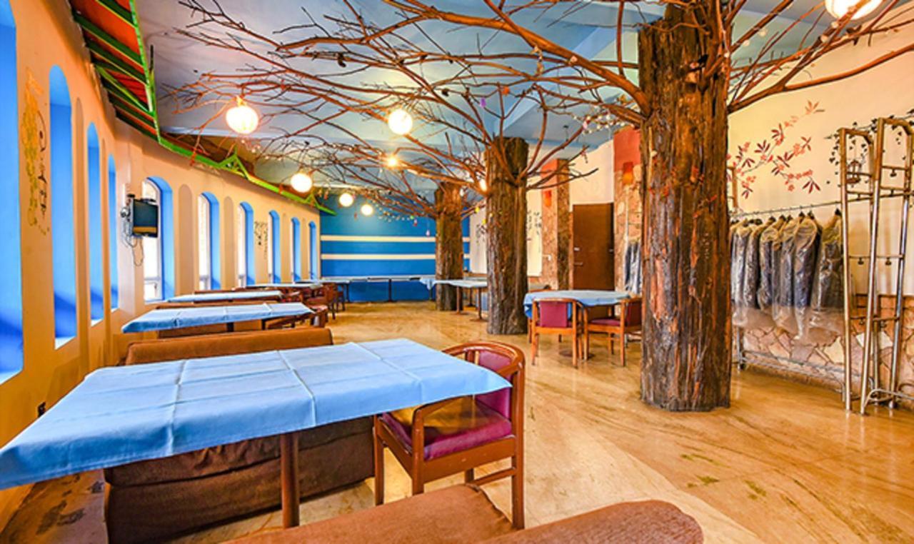 אוטי Fabhotel Khems Shoram Palace Road מראה חיצוני תמונה