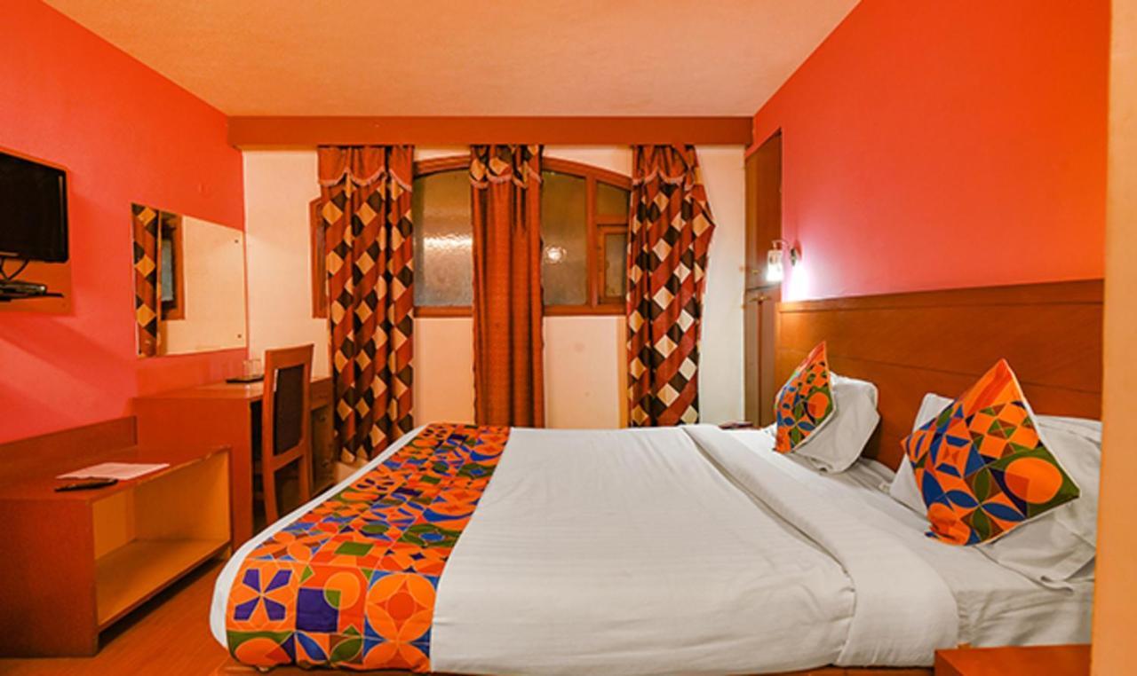 אוטי Fabhotel Khems Shoram Palace Road מראה חיצוני תמונה