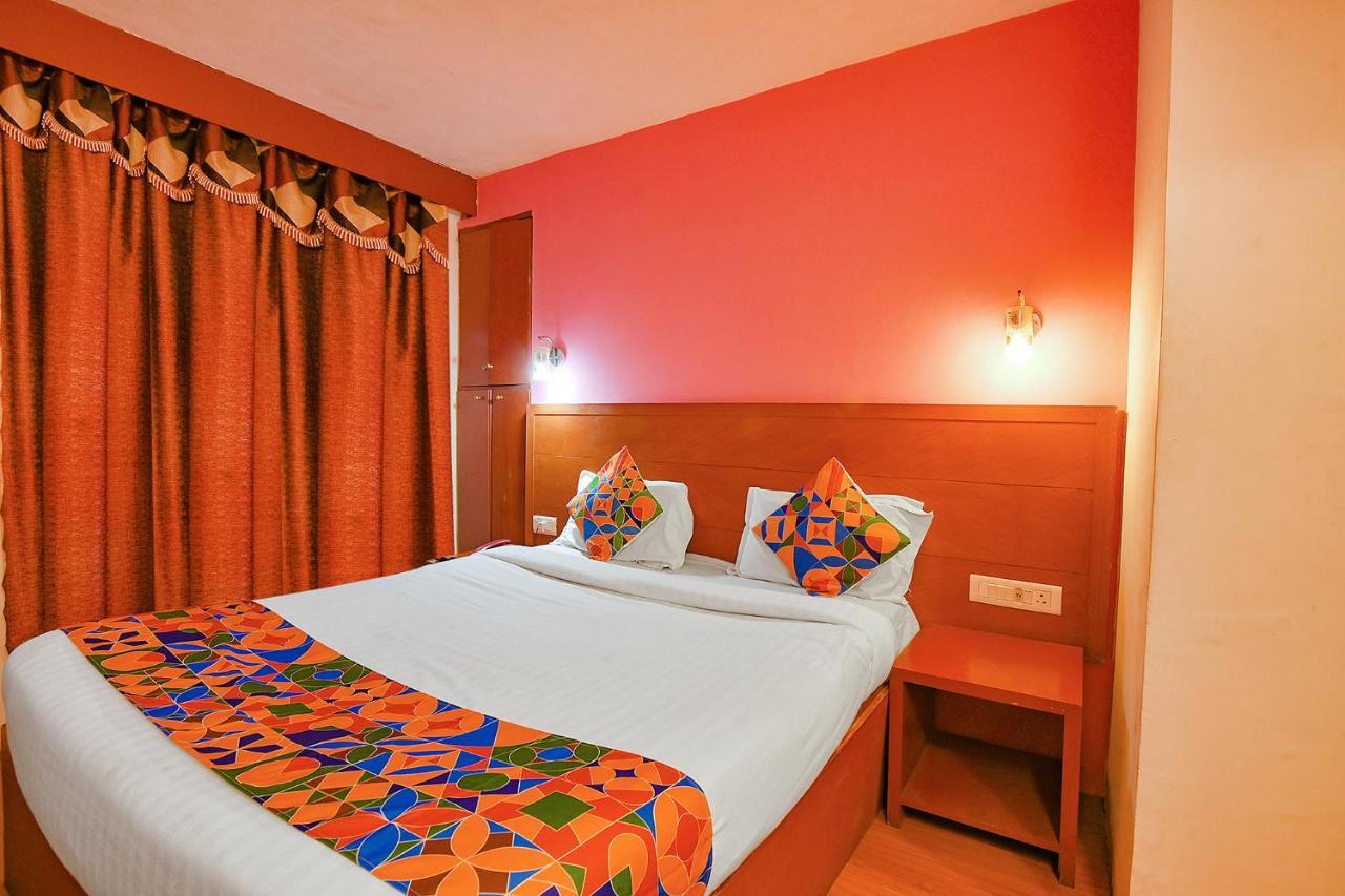 אוטי Fabhotel Khems Shoram Palace Road מראה חיצוני תמונה
