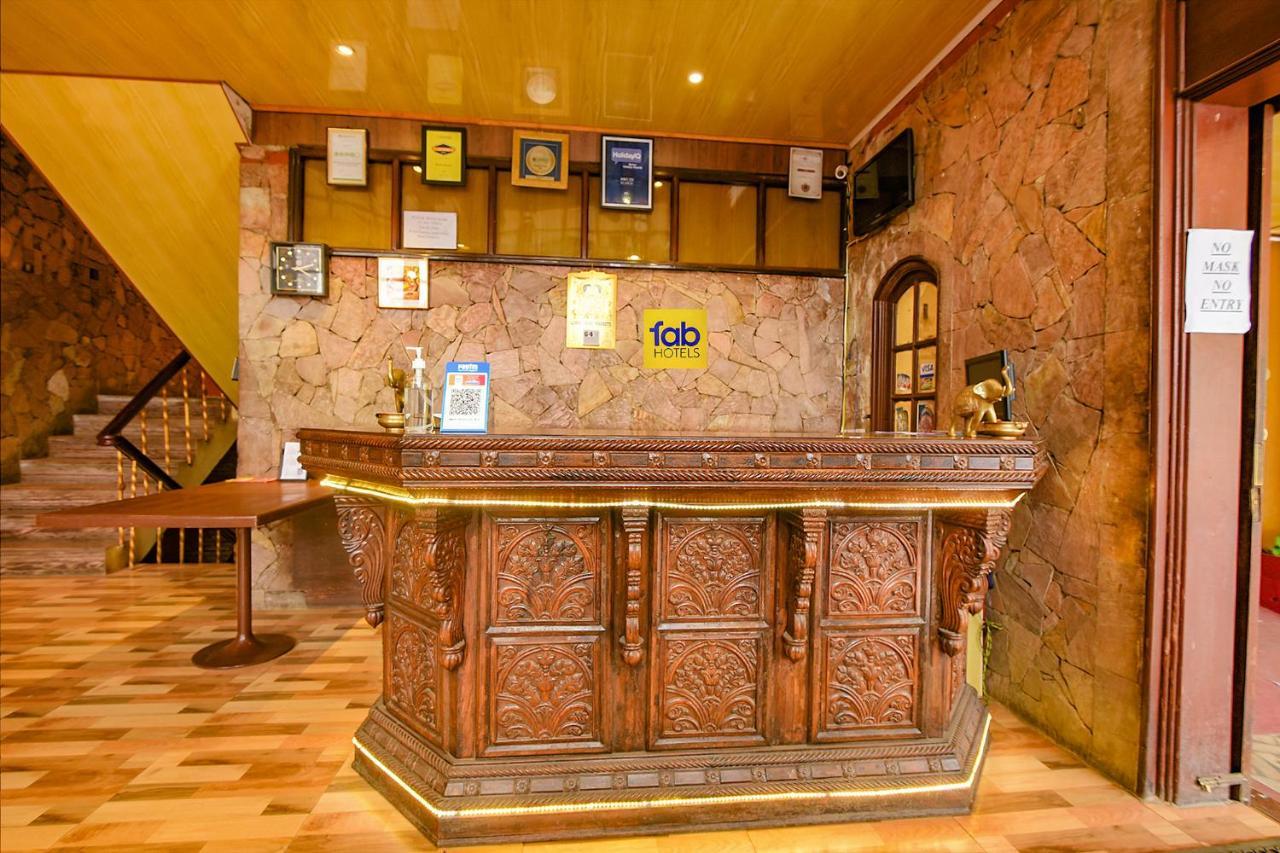 אוטי Fabhotel Khems Shoram Palace Road מראה חיצוני תמונה