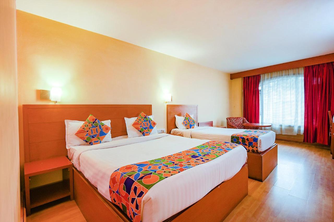 אוטי Fabhotel Khems Shoram Palace Road מראה חיצוני תמונה