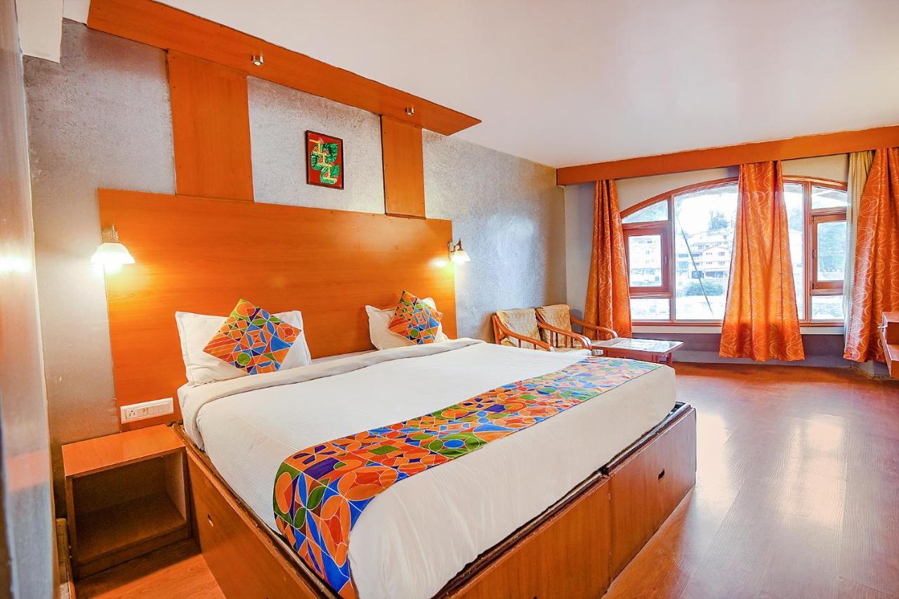 אוטי Fabhotel Khems Shoram Palace Road מראה חיצוני תמונה