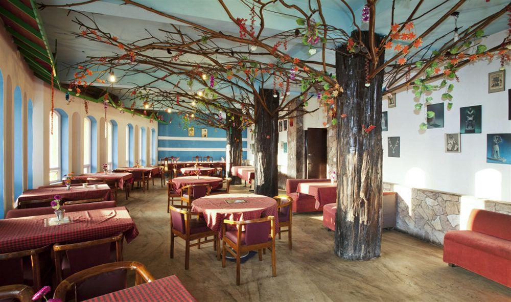 אוטי Fabhotel Khems Shoram Palace Road מראה חיצוני תמונה