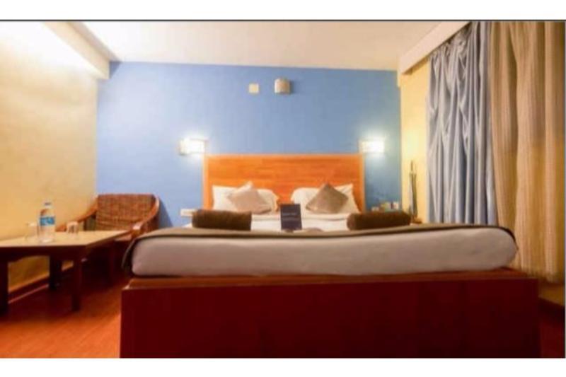 אוטי Fabhotel Khems Shoram Palace Road מראה חיצוני תמונה