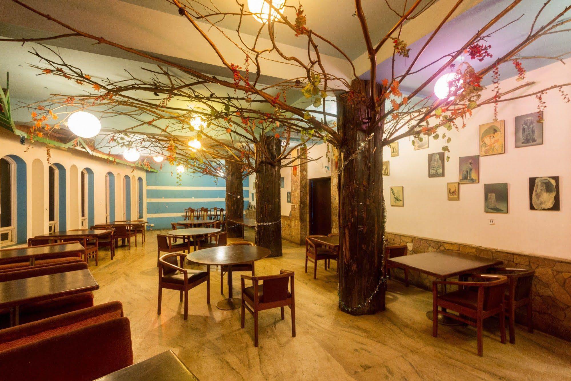 אוטי Fabhotel Khems Shoram Palace Road מראה חיצוני תמונה